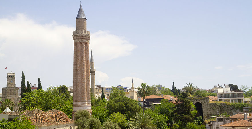 Мечеть Алааддин или Ив-Минаре